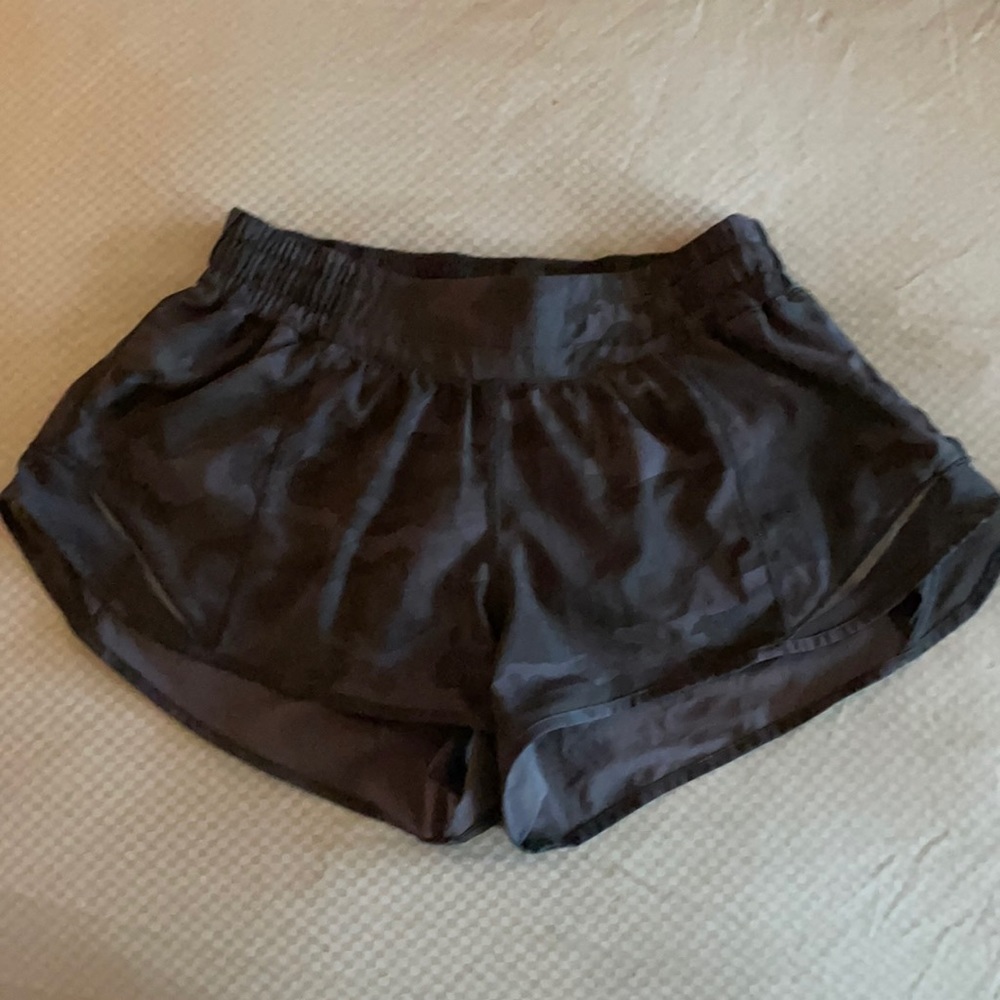 Lululemon hottie hot shorts